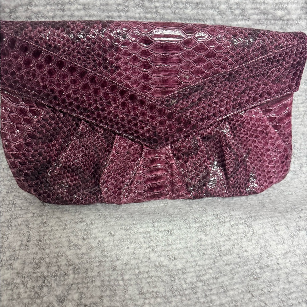 Elegant Burgundy Faux Snake Skin Clutch